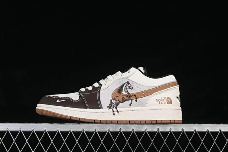 Picture of Air Jordan 1 LOW _SKUfw22144487579587133fw